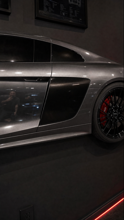 Side blade and wheel detail