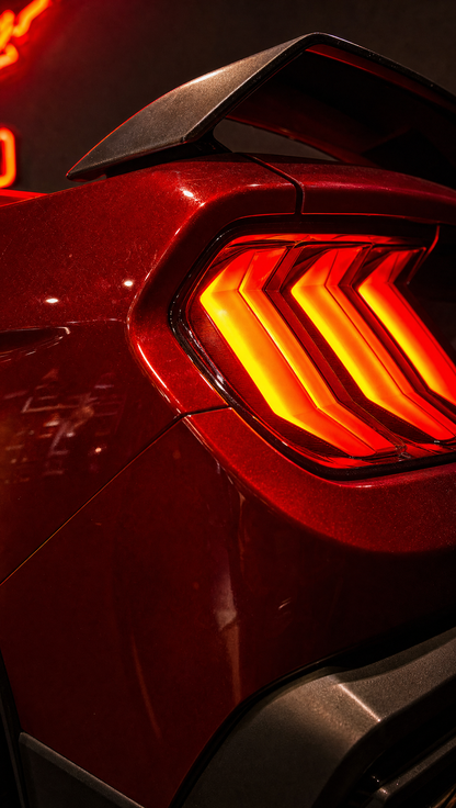 Glowing tri-bar tail light macro